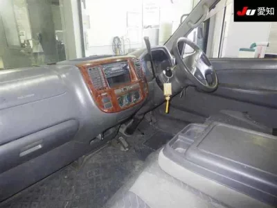 Nissan CARAVAN VAN