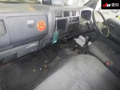 Toyota HIACE TRUCK