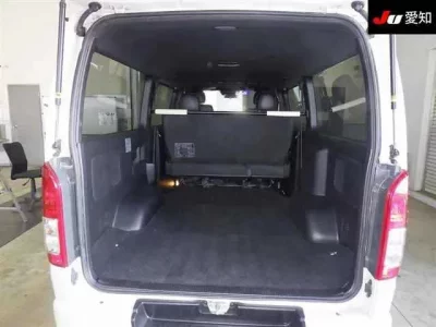 Toyota REGIUS ACE VAN