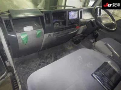 Mazda TITAN
