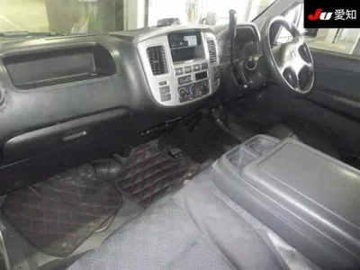 Nissan CARAVAN VAN
