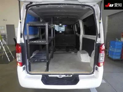 Nissan CARAVAN VAN
