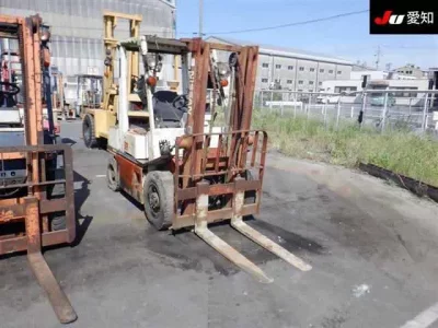 Nissan FORKLIFT