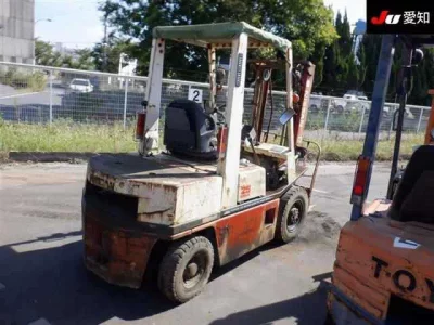 Nissan FORKLIFT