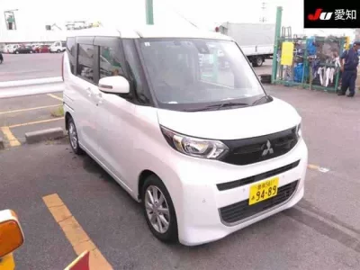 Mitsubishi EK SPACE