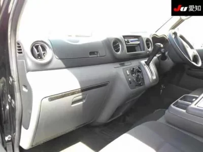 Nissan CARAVAN VAN