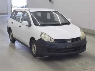 Nissan AD