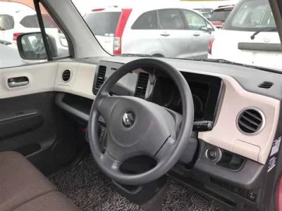 Suzuki MRWAGON
