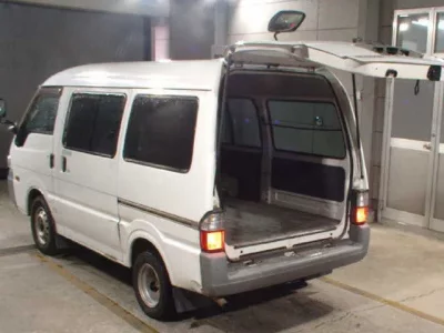 Mazda BONGO VAN
