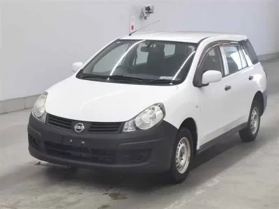 Nissan AD