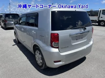 Toyota COROLLA RUMION