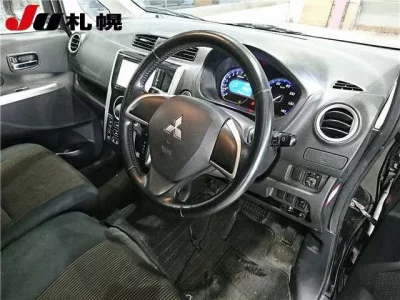 Mitsubishi EK CUSTOM