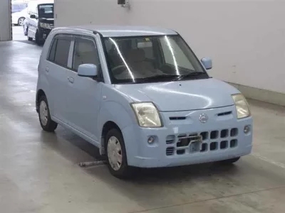 Nissan PINO