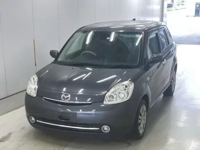 Mazda VERISA