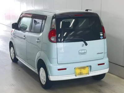 Suzuki MRWAGON