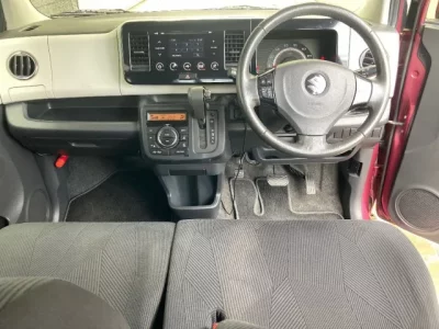 Suzuki MRWAGON