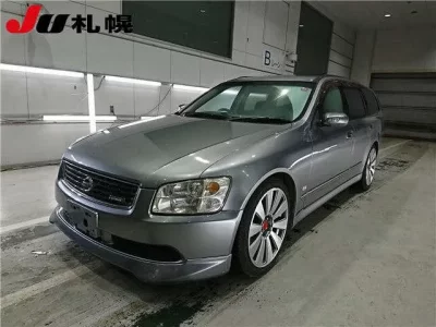 Nissan STAGEA