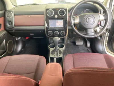 Mazda VERISA