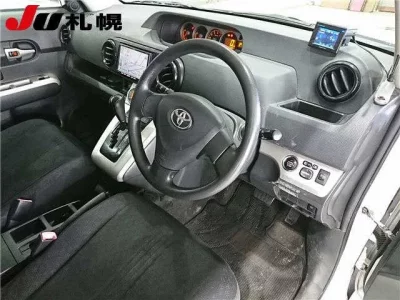 Toyota COROLLA RUMION