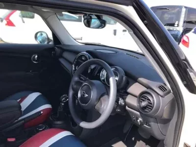 BMW MINI