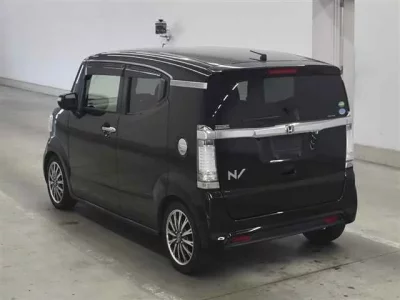 Honda N BOX SLASH