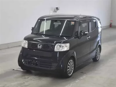 Honda N BOX SLASH
