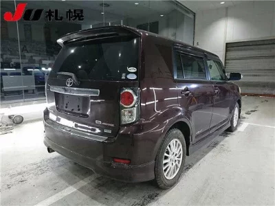Toyota COROLLA RUMION