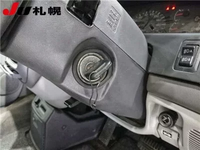 Mitsubishi DELICA