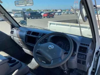 Nissan VANETTE TRUCK