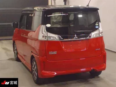 Mitsubishi DELICA D2