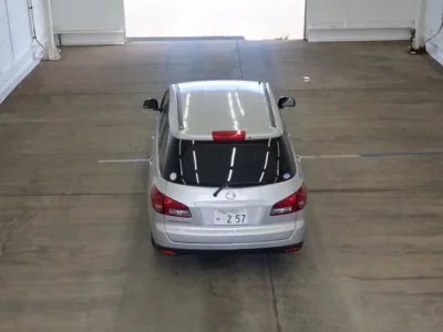 Nissan WINGROAD