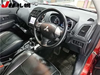 Mitsubishi RVR