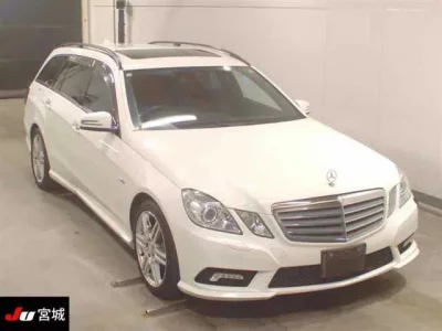 Mercedes-Benz E CLASS WAGON