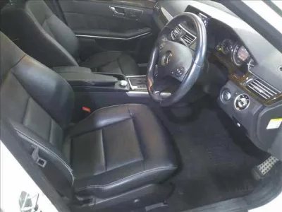 Mercedes-Benz E CLASS WAGON