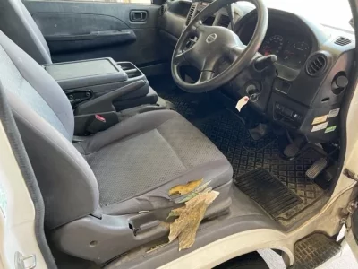 Nissan CARAVAN VAN