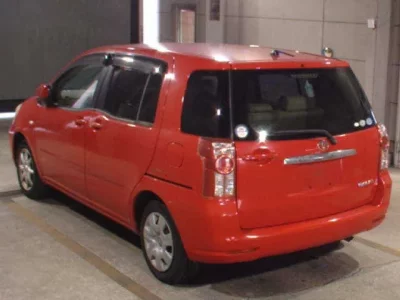 Toyota RAUM
