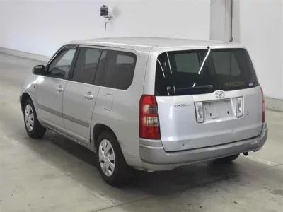 Toyota SUCCEED