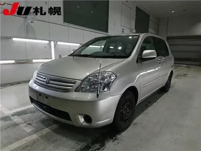 Toyota RAUM