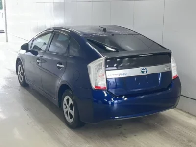 Toyota PRIUS PHV