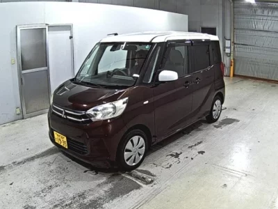 Mitsubishi EK SPACE