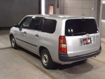 Toyota SUCCEED