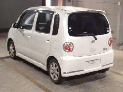 Daihatsu MOVE LATTE