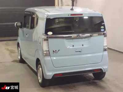 Honda N BOX SLASH