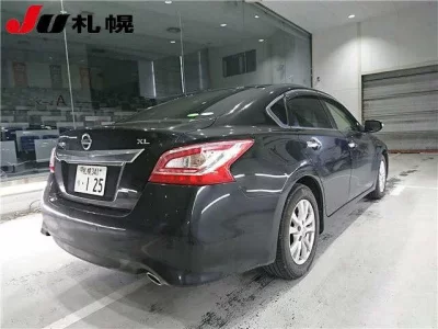 Nissan TEANA