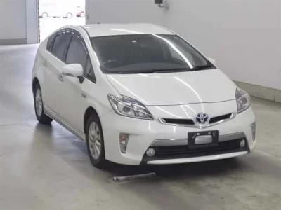 Toyota PRIUS PHV