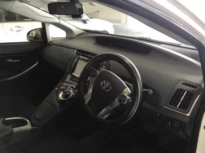 Toyota PRIUS PHV