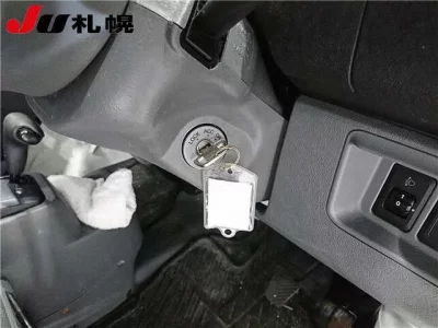 Mitsubishi MINICAB TRUCK