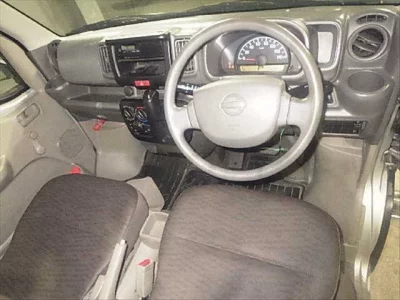 Nissan CLIPPER VAN