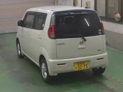 Nissan MOCO