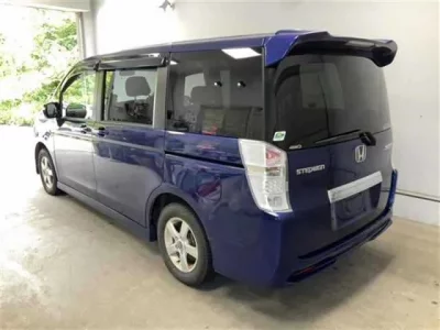 Honda STEP WAGON
